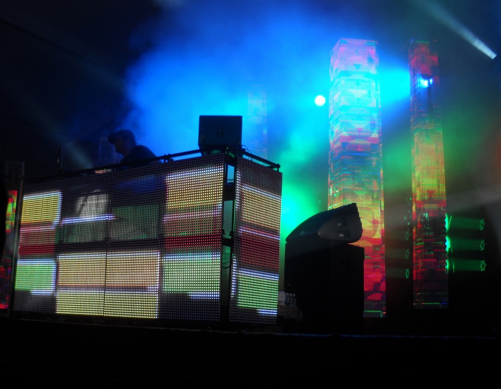 pretty lights 1